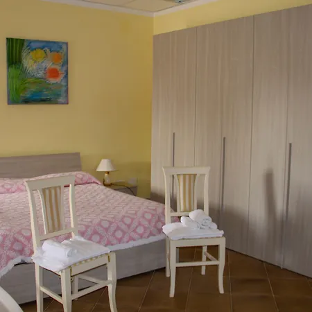 Dory Hotel *
